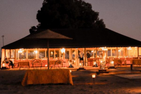 Incredible luxury Camp